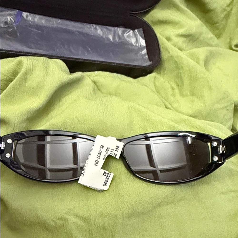 NWT Gucci Black Designer Sunglasses